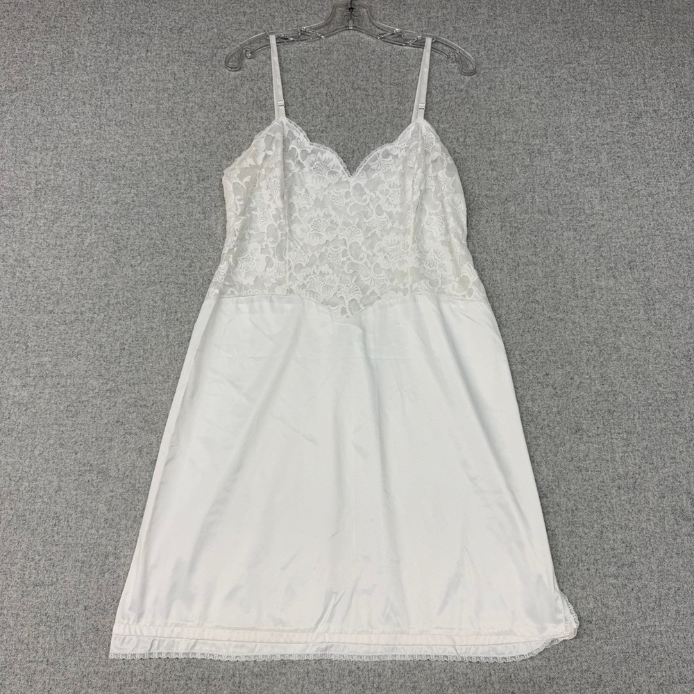Vanity Fair Full Slip Size 40 White Lace Bodice Adjustable Straps Vintage USA